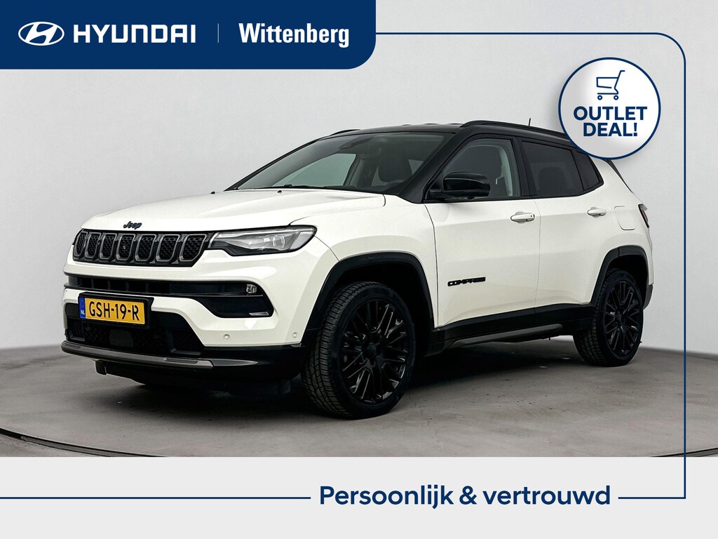 Jeep Compass 4xe 240 PLUG-IN HYBRID ELECTRIC S | SUMMERDEAL! | LEDER | 19'' LM VELGEN | TWO TONE | CRUISE ADAPT. | CLIMA | CAMERA | 4WD | DODEHOEKSPIEGELS | AUTOMAAT | PLUG-IN | HYBRID |