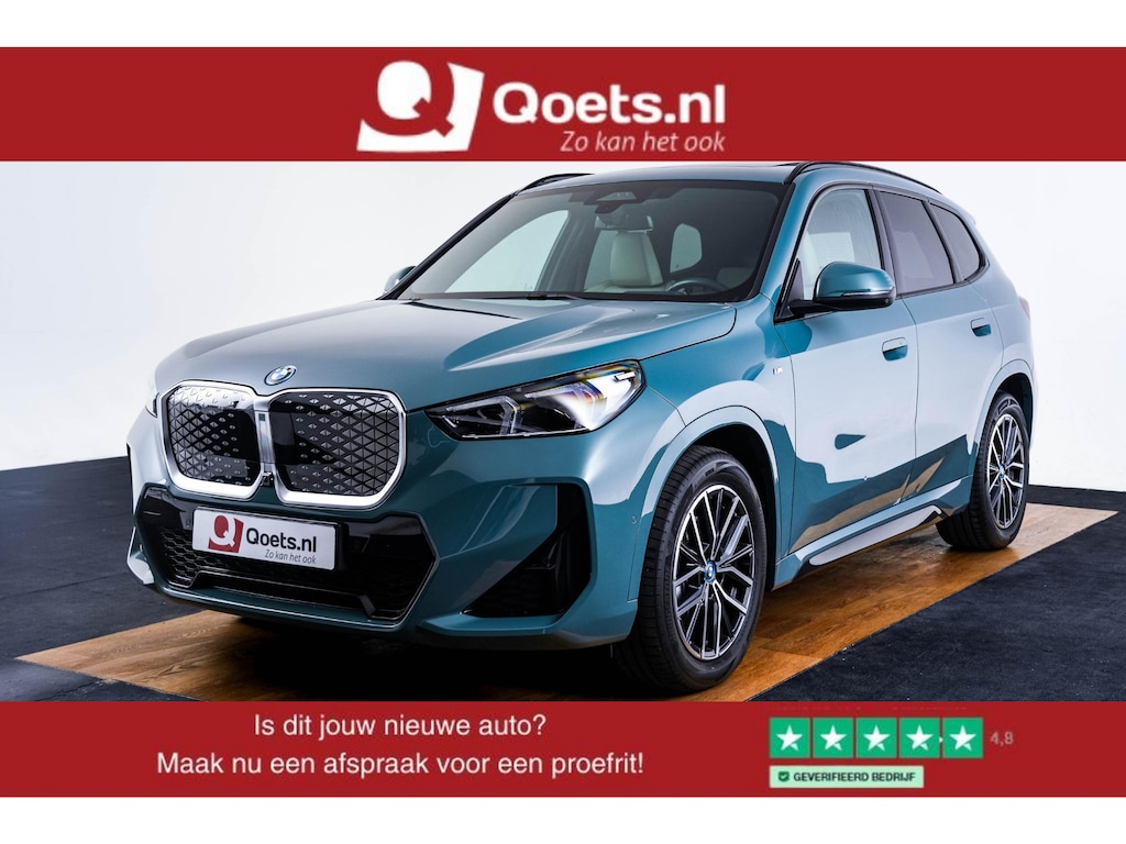 BMW iX1 eDrive20 67 kWh M Sport Edition Panoramadak - Sportstoelen - Elektrisch verwarmde voorstoelen - Getinte Ruiten - Parking/Driving Assistant Plus - Head up - Comfort Access -