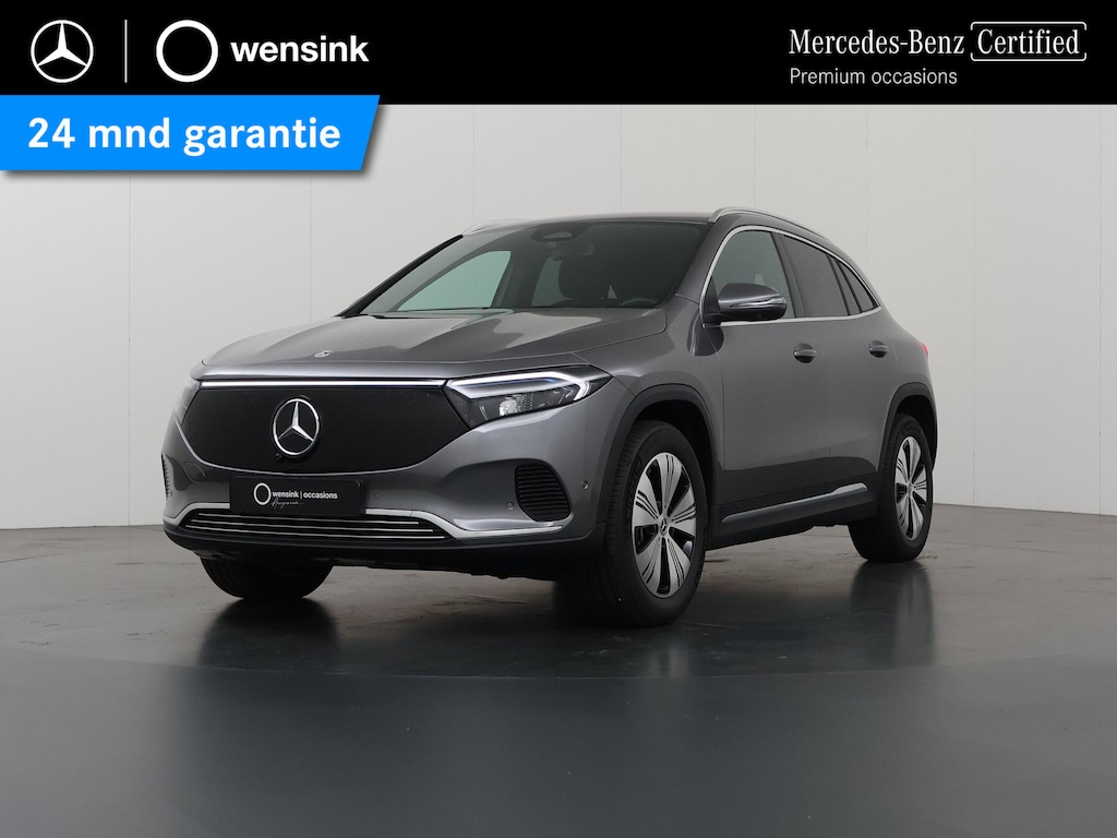 Mercedes-Benz EQA 250+ Luxury Line 71 kWh | Winter pakket | Distronic | 360 camera | Getint glas |