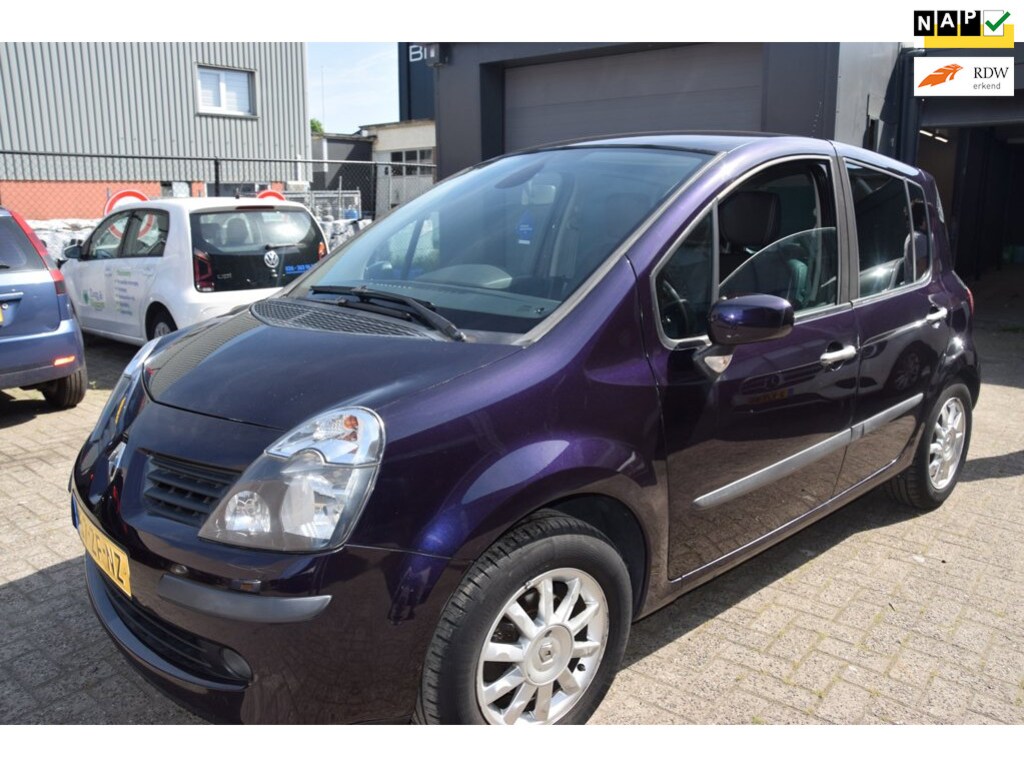 Renault Modus 1.6-16V Exception