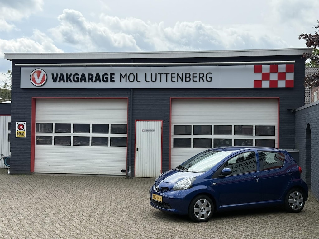 Toyota Aygo 1.0 12V VVT-I 5DRS MMT Plus, AUTOMAAT