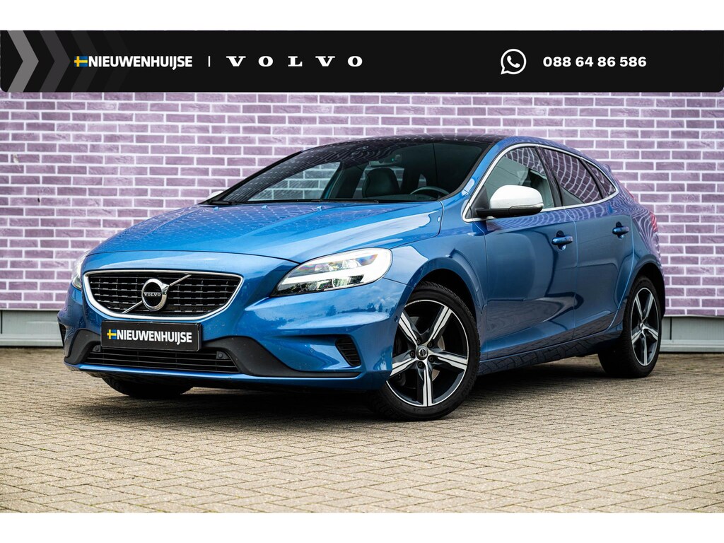 Volvo V40 1.5 T3 Polar+ Sport | Parkeerverwarming | Panorama dak | Achteruitrijcamera | Parkeersensoren | Lederen Bekleding | Harman / Kardon Audio  | Stoelverwarming |