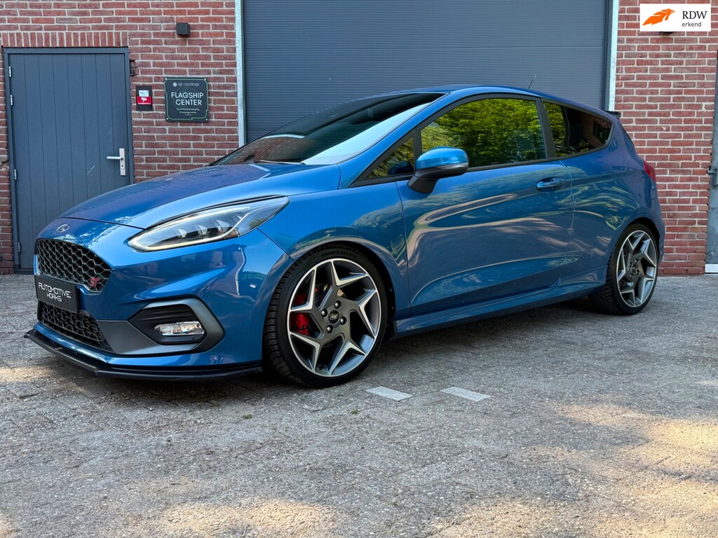 Ford Fiesta 1.5 EcoBoost ST | Apple CarPlay l B&O l Keyless | Voorruitverwarming l Recaro