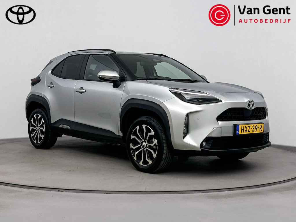 Toyota Yaris Cross 1.5 Hybrid 115 Dynamic | Dodehoek detectie | Parkeersensoren voor/achter | Apple Carplay / Android Auto | Stoel-/stuurverwarming | Verwarmbare voorruit | Adaptive Cruise | Full LED | Keyless | Clima | Camera | 17 inch