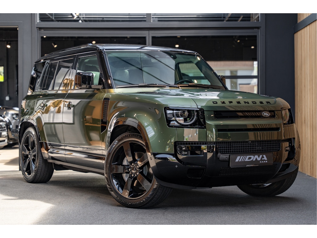 Land Rover Defender 110 X-Dynamic HSE Pano Trekhaak Meridian 2.0 P300e 110 X-Dynamic HSE Woolstone