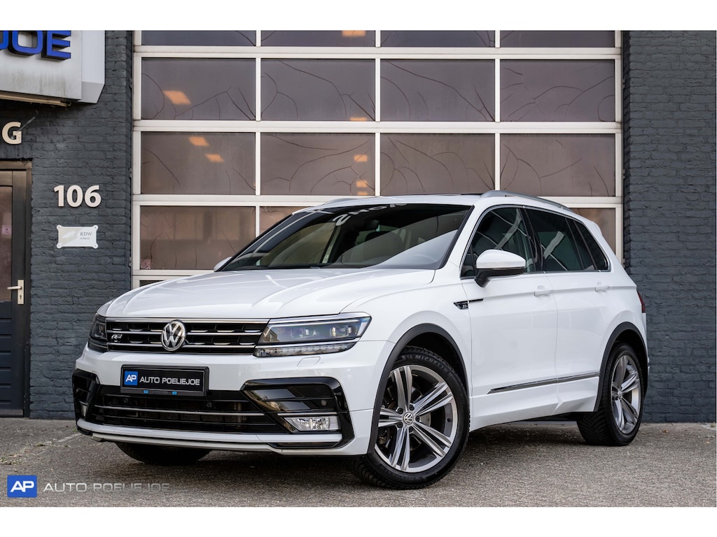 Volkswagen Tiguan 2.0 TSI 4Motion Highline R-Line, Pano,19LM, Navi, Trekhaak, Led,