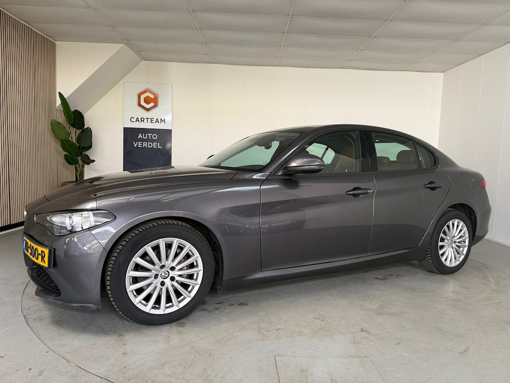Alfa Romeo Giulia Diesel Automatisch in Roelofarendsveen kopen?