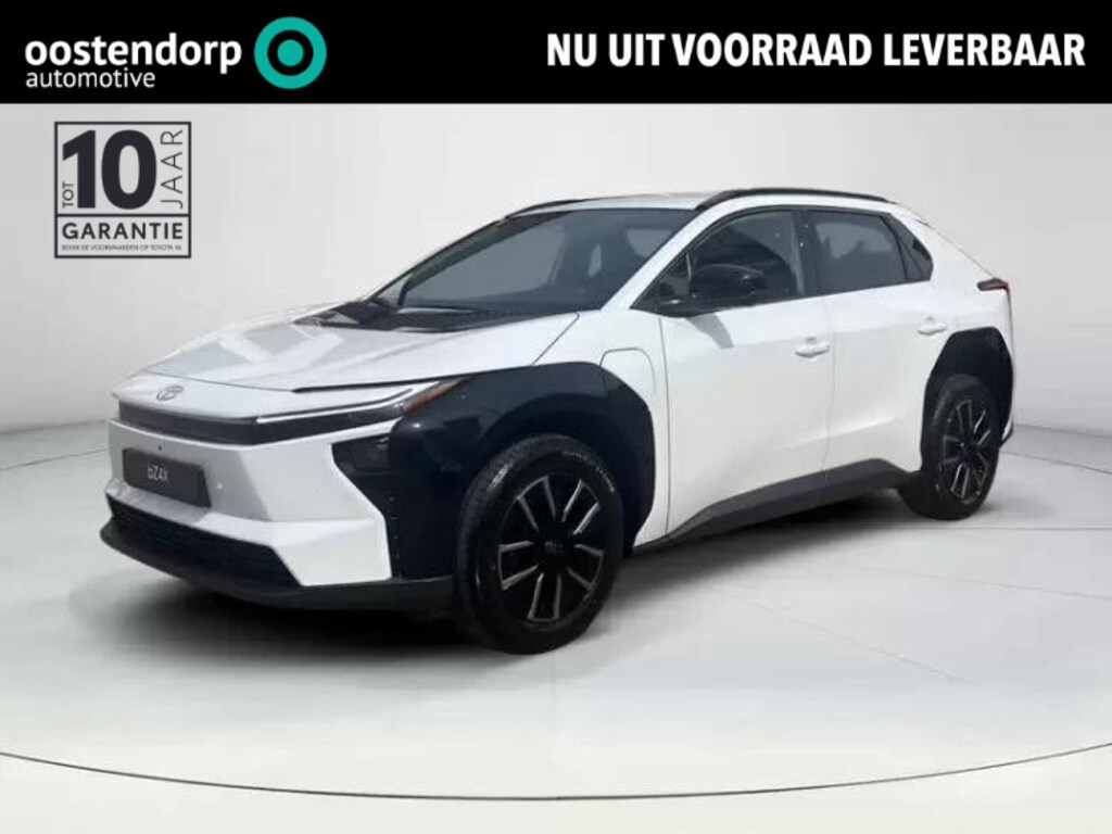 Toyota BZ4X Dynamic 73 kWh **PLATINUM PEARL WHITE/ NIEUWE AUTO/ DIRECT LEVERBAAR**