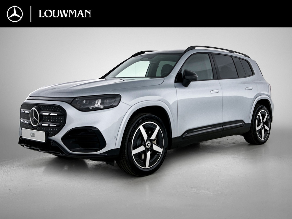 Mercedes-Benz GLB 250+ Business Solution AMG 7p. 85.5 kWh | Premium Plus pakket | Winterpakket | Nightpakket | Parkeerpakket | Trekhaak | Vast panoramadak | GUARD 360° | 19” vijfspaaks lichtmetalen AMG-velgen | Burmester® 3D surround sound |