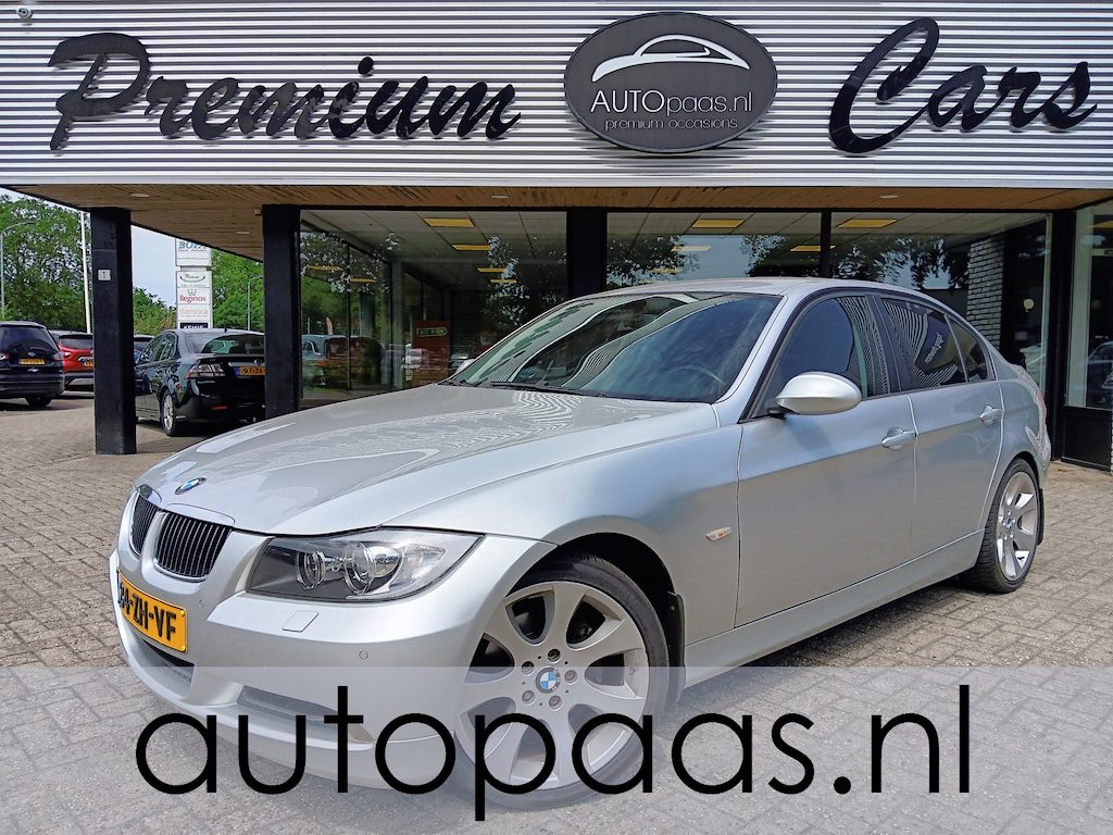 BMW 3-Serie 318i Business Line|ORG NL|DEALERONDH|NAV GROOT|COMFT SEAT|BREEDSET|ZEER NETJES