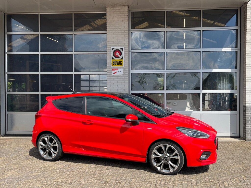 Ford Fiesta 1.0 EcoBoost ST-Titanium / zeer complete uitvoering