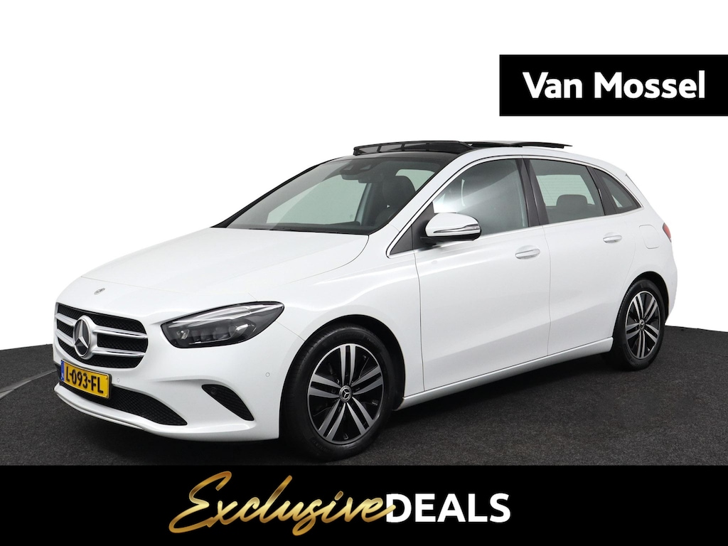 Mercedes-Benz B-klasse 200 Business Solution Luxury Automaat | Navigatie | Achteruitrijcamera | Cruise Control | Airco | Trekhaak 1600kg