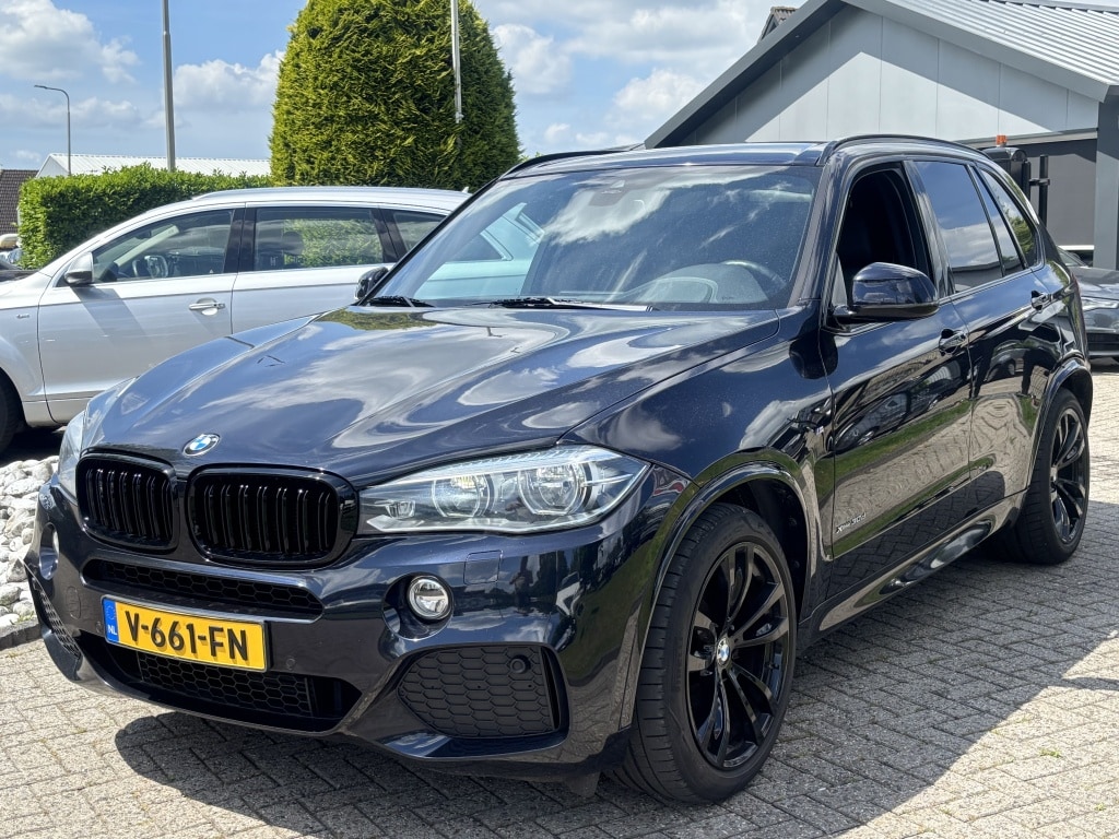 BMW X5 3.0D Grijs Kenteken Bedrijfsauto M-Pakket 3500KG