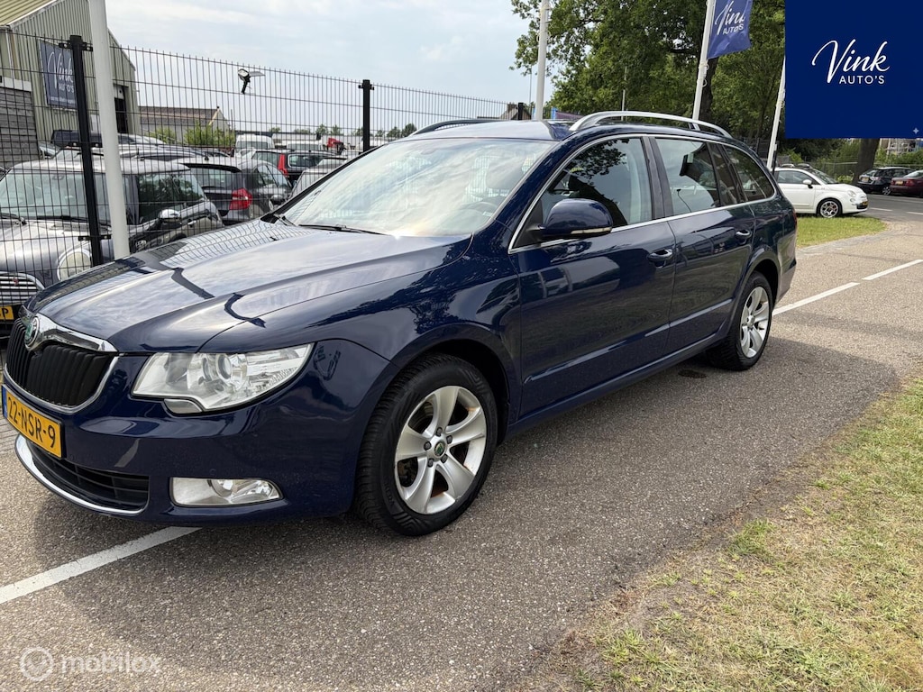 Skoda Superb Combi 1.8 TSI Comfort Business Line | 160 PK | NAV | Clima | LM Velgen