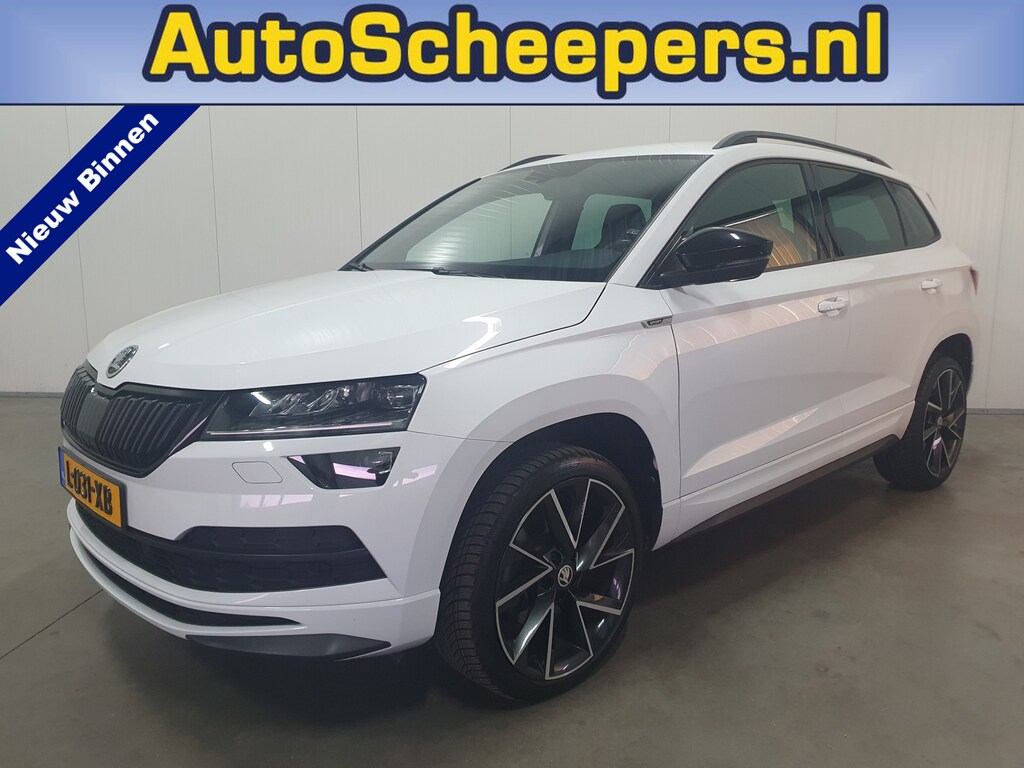 Skoda Karoq 1.5 TSI ACT Sportline Business TREKH./CARPLAY/PDC/NAVI/LED .