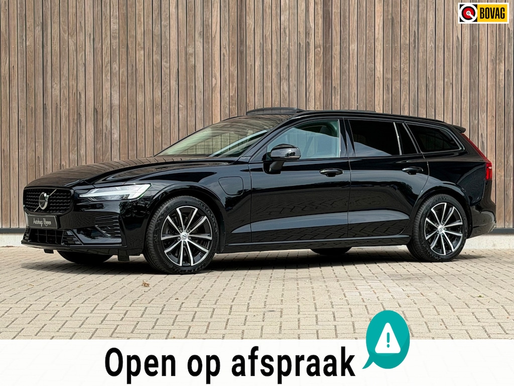 Volvo V60 2.0 T6 Plug-in hybrid AWD Plus Dark / Panoramadak