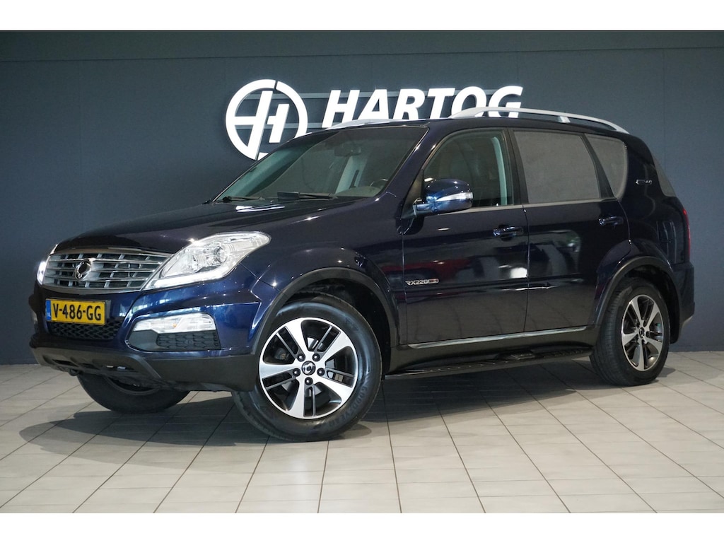 SsangYong Rexton RX 220 e-XDI Sapphire + CAMERA / STOELVERWARMING / LEDER