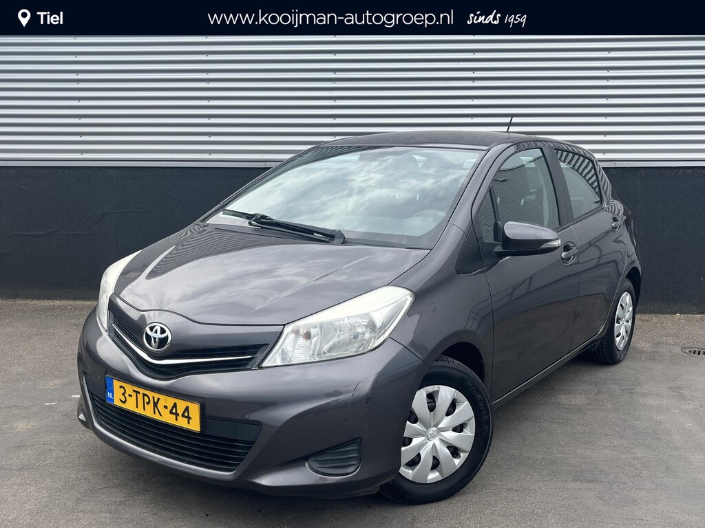 Toyota Yaris 1.0 VVT-i Now Airco, 5-deurs, 1e eign. NL-auto, metallic lak, Centrale deurvergrendeling