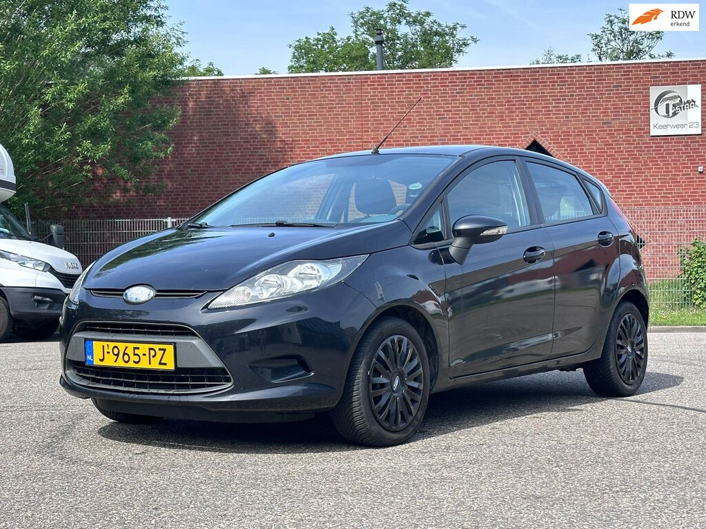 Ford Fiesta 1.25 Trend 5DR*Airco*02-10-2027 APK*Dealer onderhouden*Elektrische ramen*