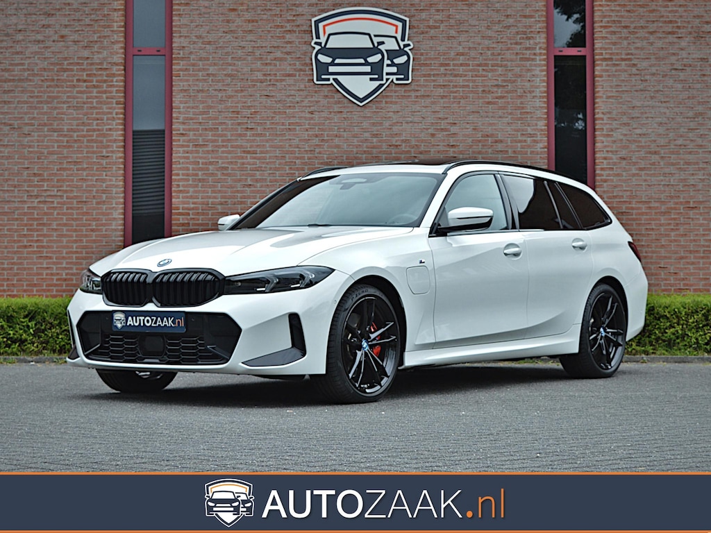 BMW 3-Serie Touring 330e Touring M Sport Pro Innovation