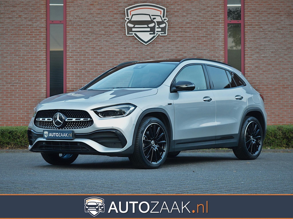 Mercedes-Benz GLA 250e AMG Line