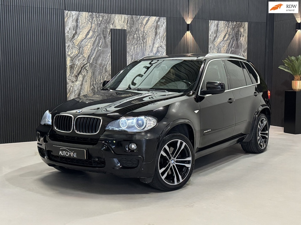 BMW X5 XDrive30d M-Pakket|PANO|LEDER|MEMORY|NW APK|300PK