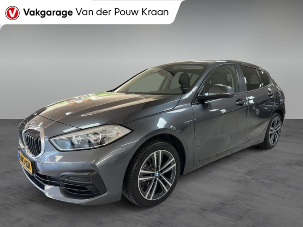 BMW 1-Serie 118i High Executive Automaat Trekhaak