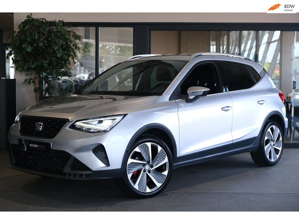 SEAT Arona 1.0 TSI FR DSG Facelift Virtual Navi Led Cam Acc Pdc