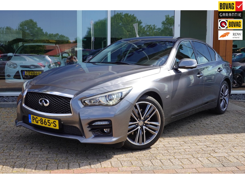 INFINITI Q50 2.0t Sport
