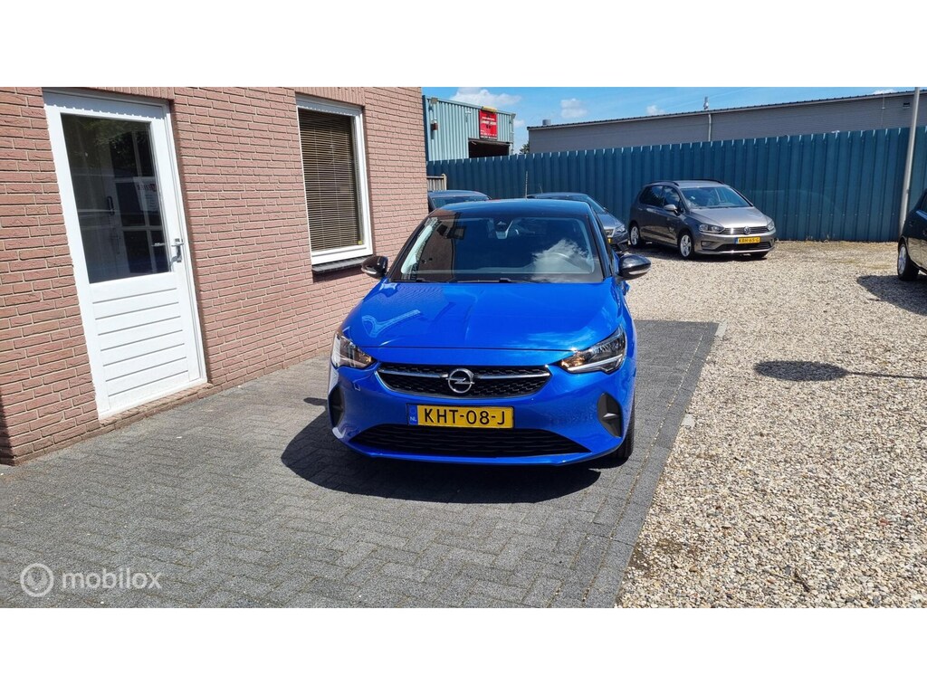 Opel Corsa 1.2 Edition Zeer lage km stand , sportvelgen ,AppleCarplay, Android