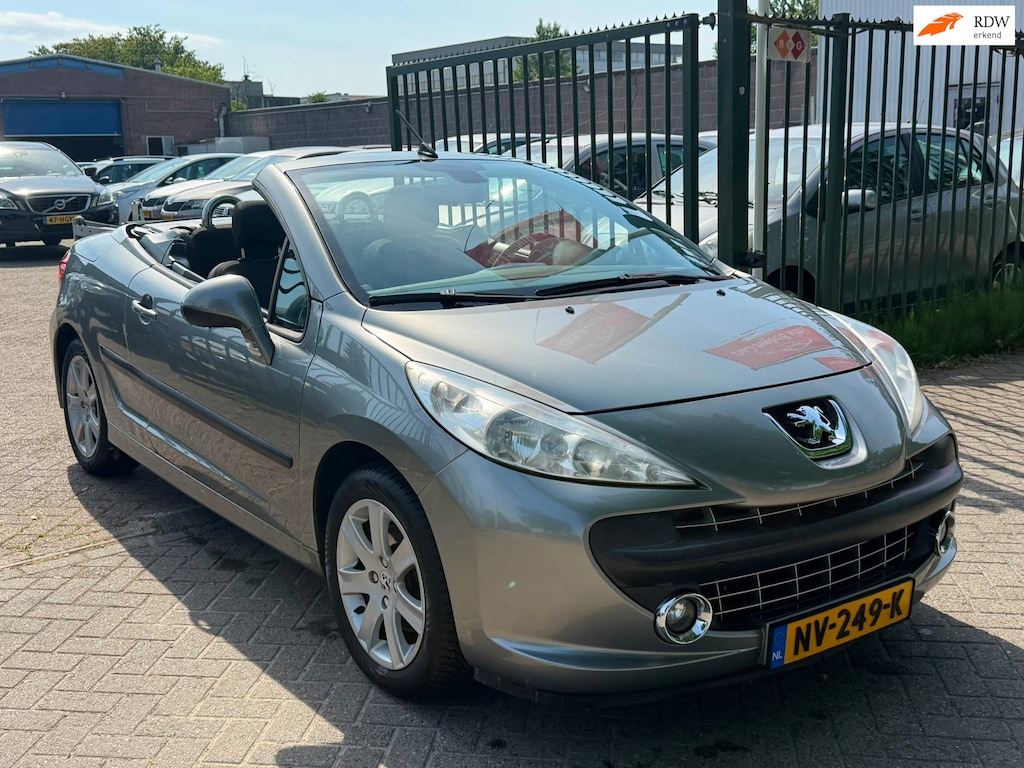 Peugeot 207 CC 1.6 VTi Cabriolet airco elektrische ramen cv op afs