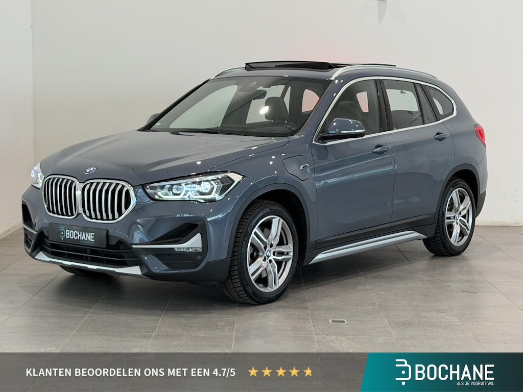 BMW X1 xDrive25e High Executive X-Line | 83% SOH | Panoramadak | Head-Up Display | Stoel- en stuurverwarming | Leder