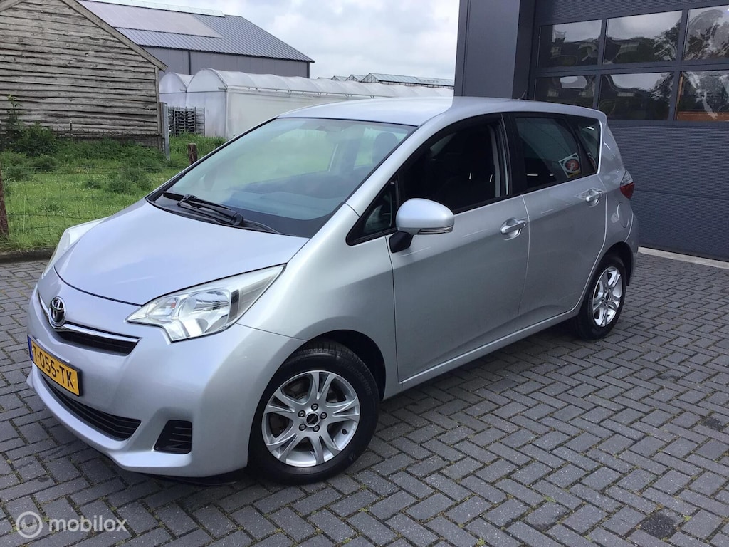 Toyota Verso-S 1.3 VVT-i Comfort. Technisch perfect!