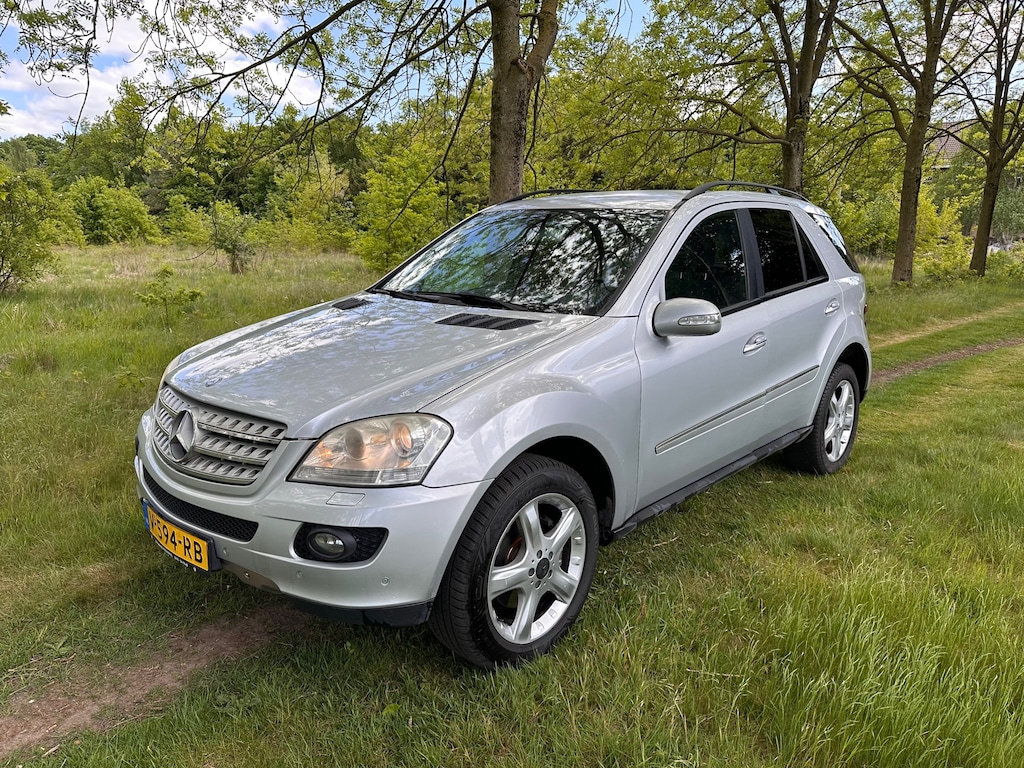 Mercedes-Benz ML-klasse Grijs kenteken Automaat