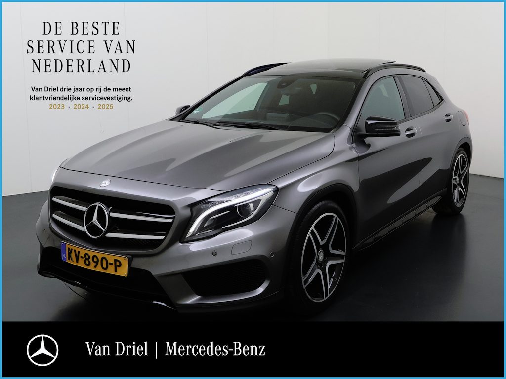 Mercedes-Benz GLA GLA 200 AMG line Night | Camera Stoelverwarming Sfeerverlichting