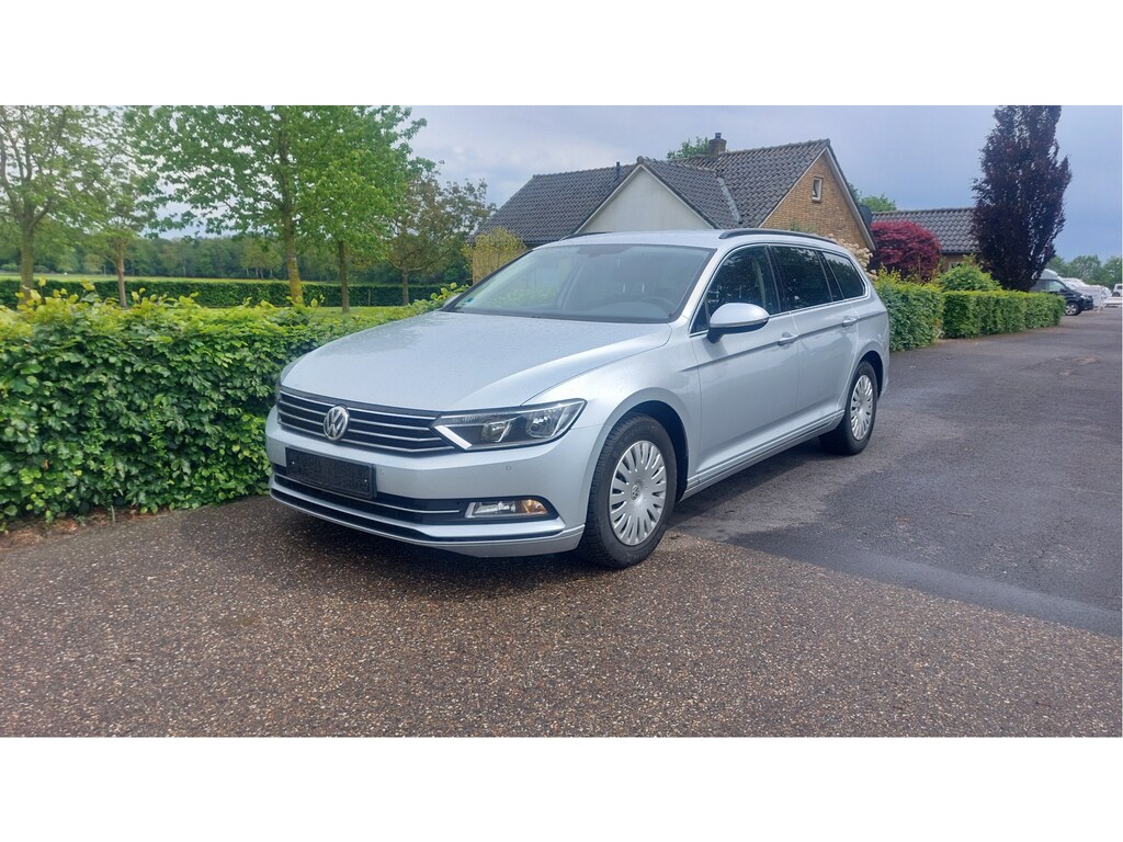 Volkswagen Passat Variant 2.0 CLIMA/NAVI/DSG BJ 2014