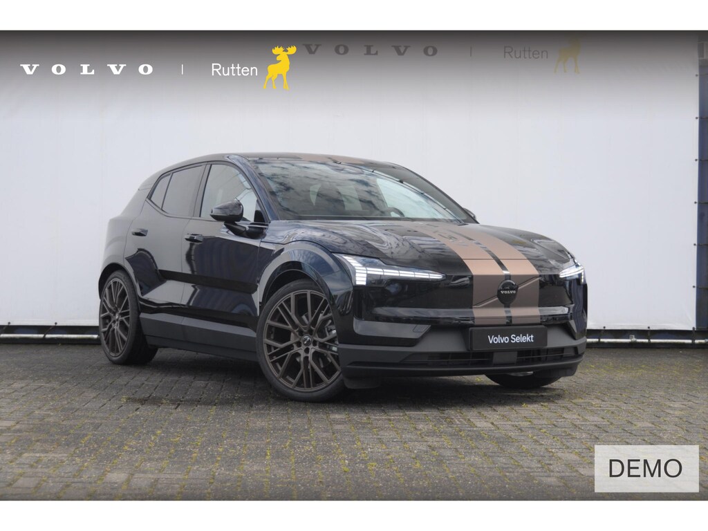Volvo EX30 272PK Automaat Single Motor Ext. Range Plus Europa / Heico Verlaging / 21" Velgen / Sport Striping / Adaptive Cruise control / Extra getint glas / Climate Pack / Elektrisch verstelbare stoelen / Parkeersensoren met camera