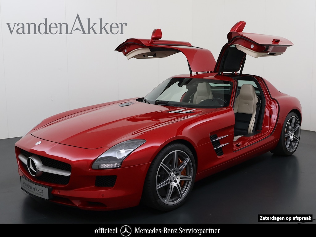 Mercedes-Benz SLS 6.3 AMG Coupé 572pk // Keramische remmen // B&O Surround Sound // Memory // Camera