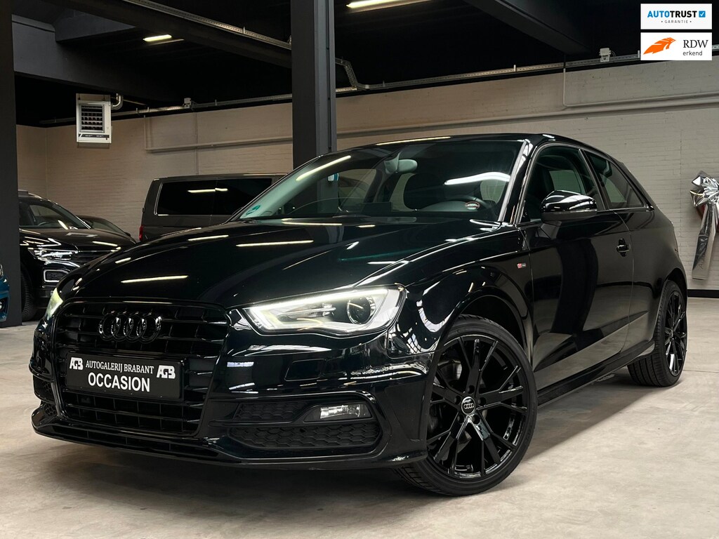 Audi A3 1.2 TFSI Ambiente *XenonLED/Cruise/Stoelverw