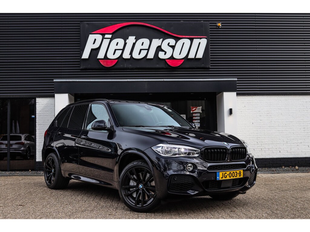BMW X5 XDrive50i 7p M-Pakket PANO MEMORY ACC H&K LEDER XENON