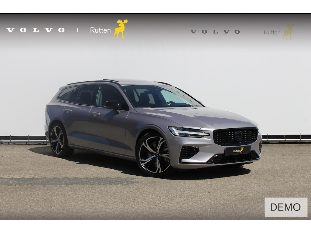 Volvo V60 T6 350PK Automaat Plug-in hybrid AWD Ultra Dark Adaptieve Cruise Control / Head-up display / Panoramisch schuif-kanteldak / Harman Kardon Audio / Blis / Google infotainment