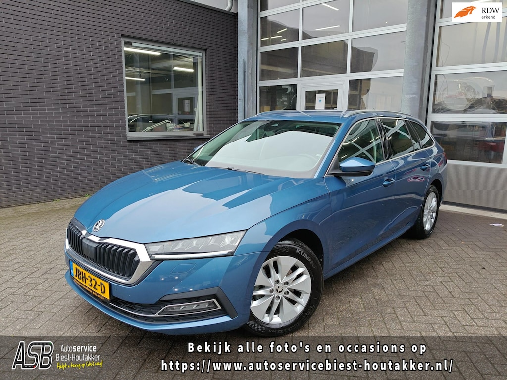 Skoda Octavia Combi 1.0 TSI Sport Business | Keyless | Carplay | Vitrual Cockpit | ACC | Rij-ondersteuning | Navi | Camera