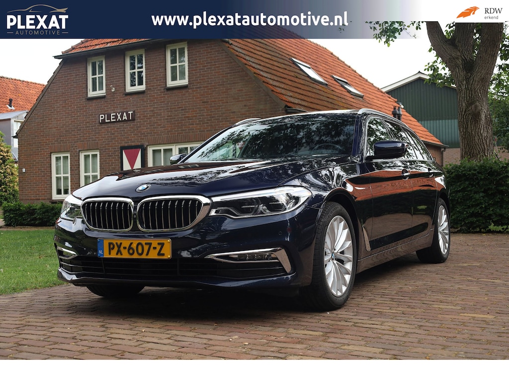 BMW 5-Serie Touring 520i High Executive Aut. | Panorama | Memory | HUD | Dealeronderhouden 2026 | Full Led | Stoelverwarming |
