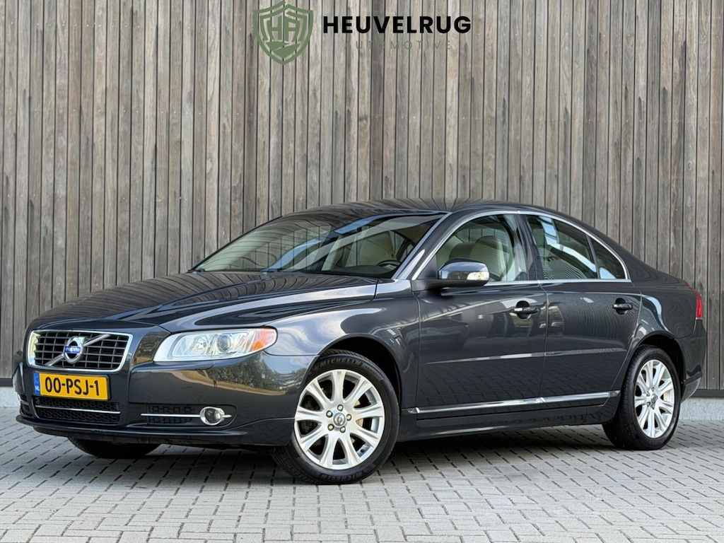 Volvo S80 2.0 T5 241pk Momentum | BI-Xenon Koplampen| NL-Auto |NAP