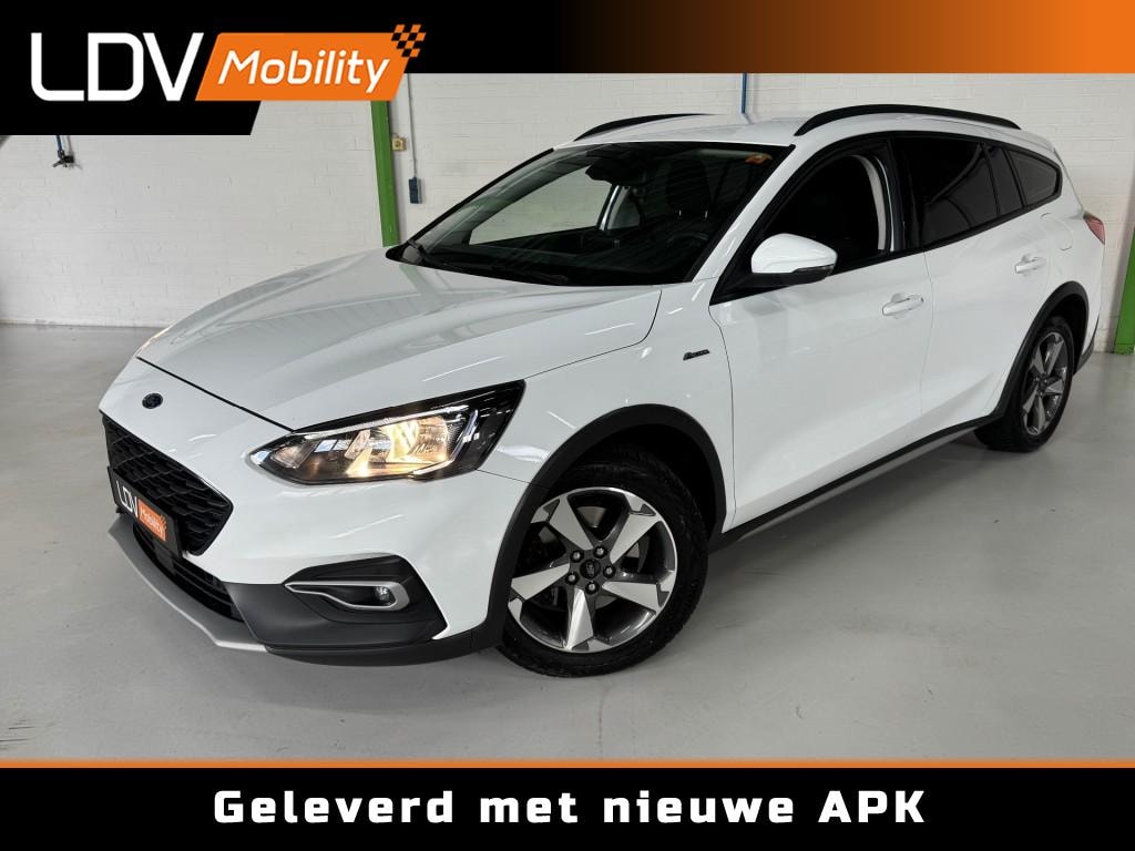 Ford Focus ACTIVE / AppleCarplay / Cruise / Stoelverwarming / Stuurverwarming / PDC / Boekjes en historie aanwezig.