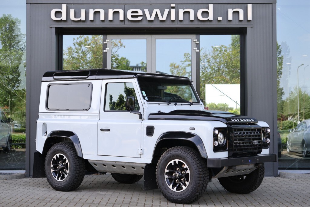 Land Rover Defender 90 ADVENTURE LIMITED EDITION*99780KM*YULONG WHITE*LED*AIRCO*TOP STAAT*