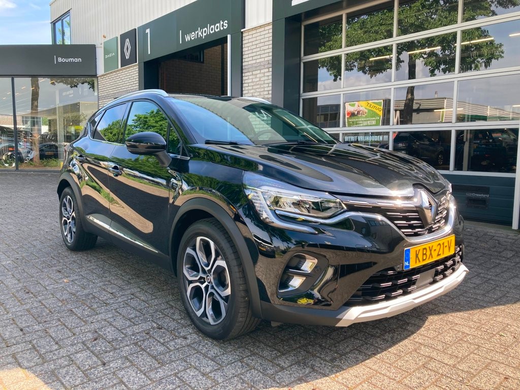 Renault Captur 1.3 mild hybrid 140 techno