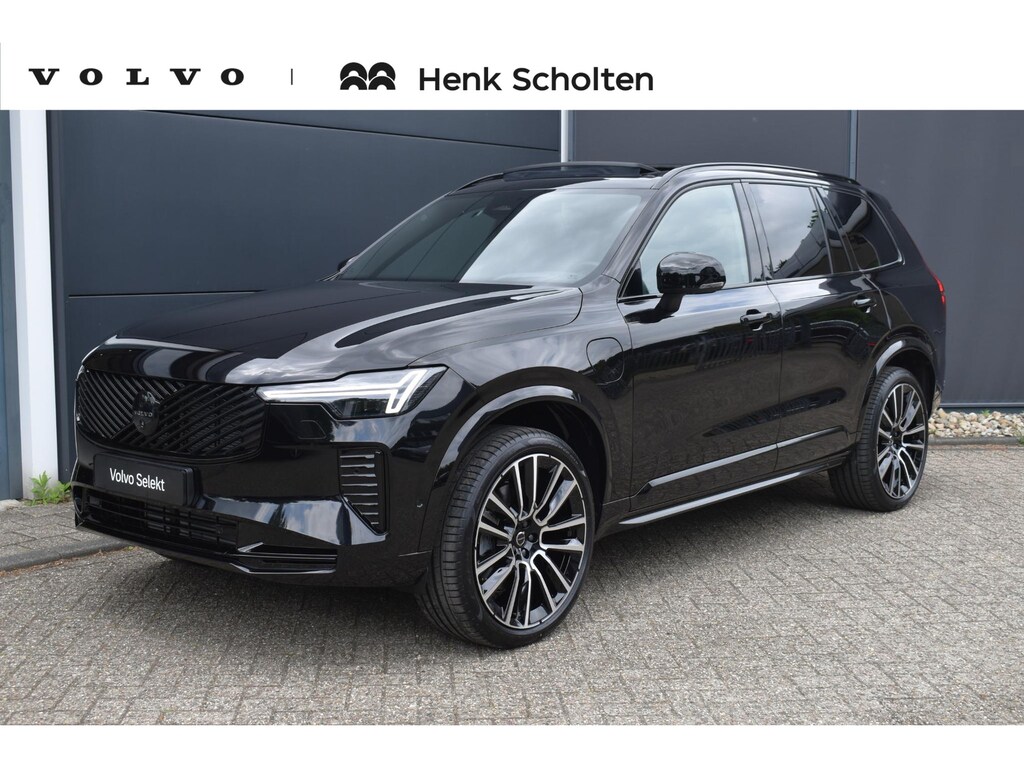 Volvo XC90 T8 Plug-in hybrid AWD Ultra Dark Black Edition | Semi Electrische Wegklapbare Trekhaak | Lederen Sportstoelen | 360 graden Camera | 22 inch Lichtmetalen velgen | Harman Kardon | Panoramisch Schuif-/Kanteldak | Climate Pack | BLIS | Adaptieve Cruise Control | Pilot Assist |