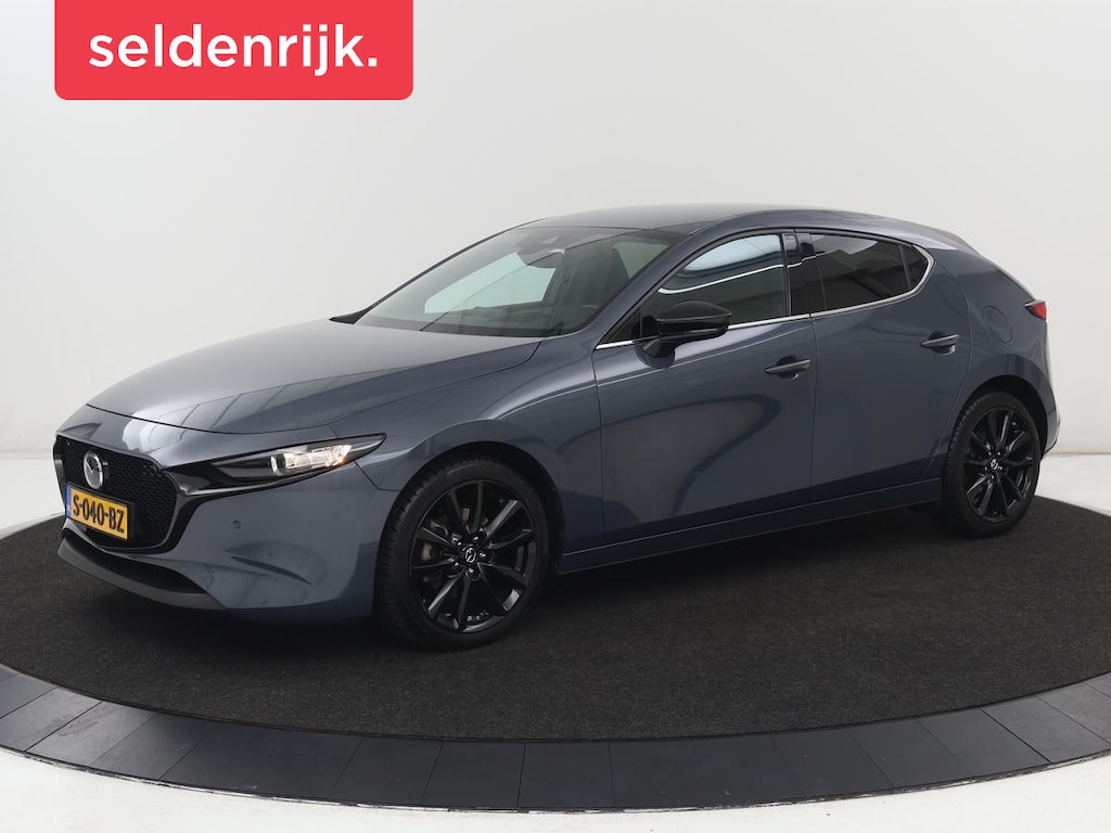 Mazda 3 2.0 e-SkyActiv-G M Hybrid 150 Homura | Stoelverw. Stoelverwarming | Head-Up | Adaptive cruise | Camera | Carplay | Keyless | Full LED | Navigatie | Dodehoek detectie | 58.800km NAP | Origineel NL