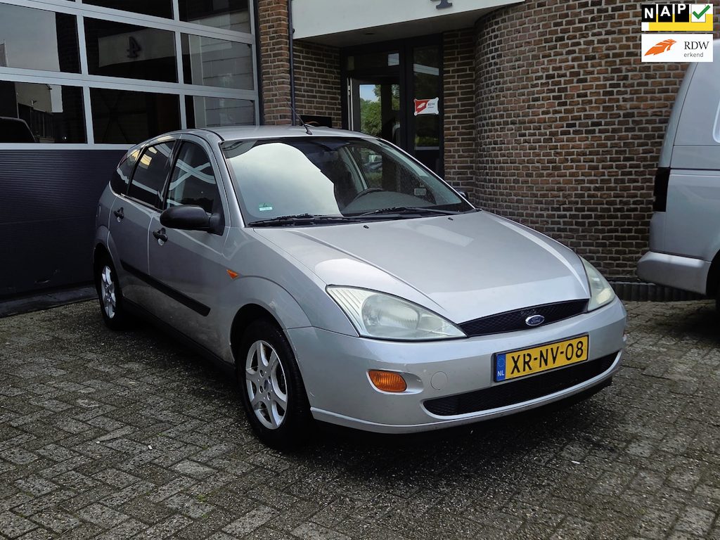 Ford Focus 1.6-16V Ghia | Airco | APK NIEUW 10-2027